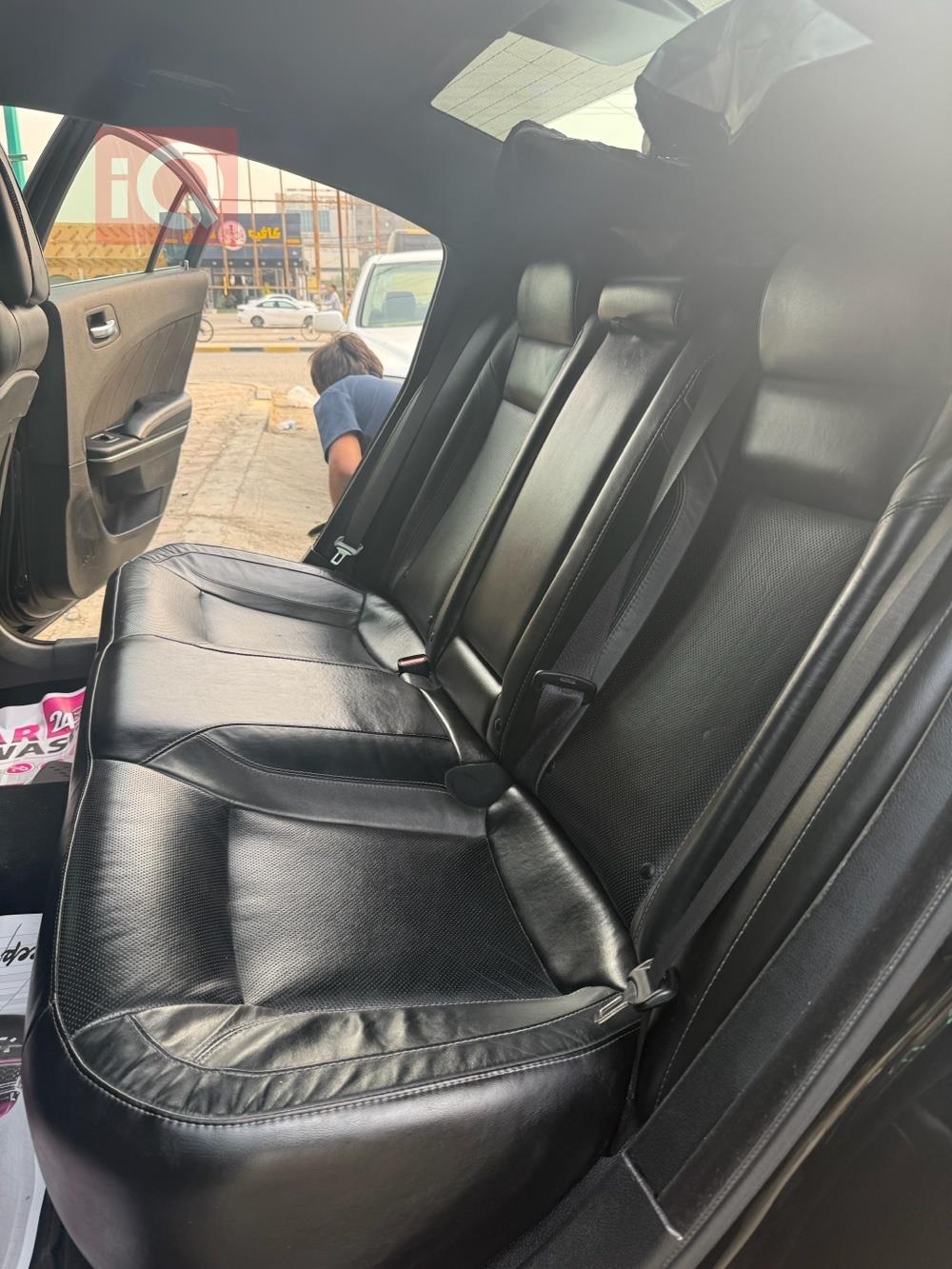 دودج تشارجر